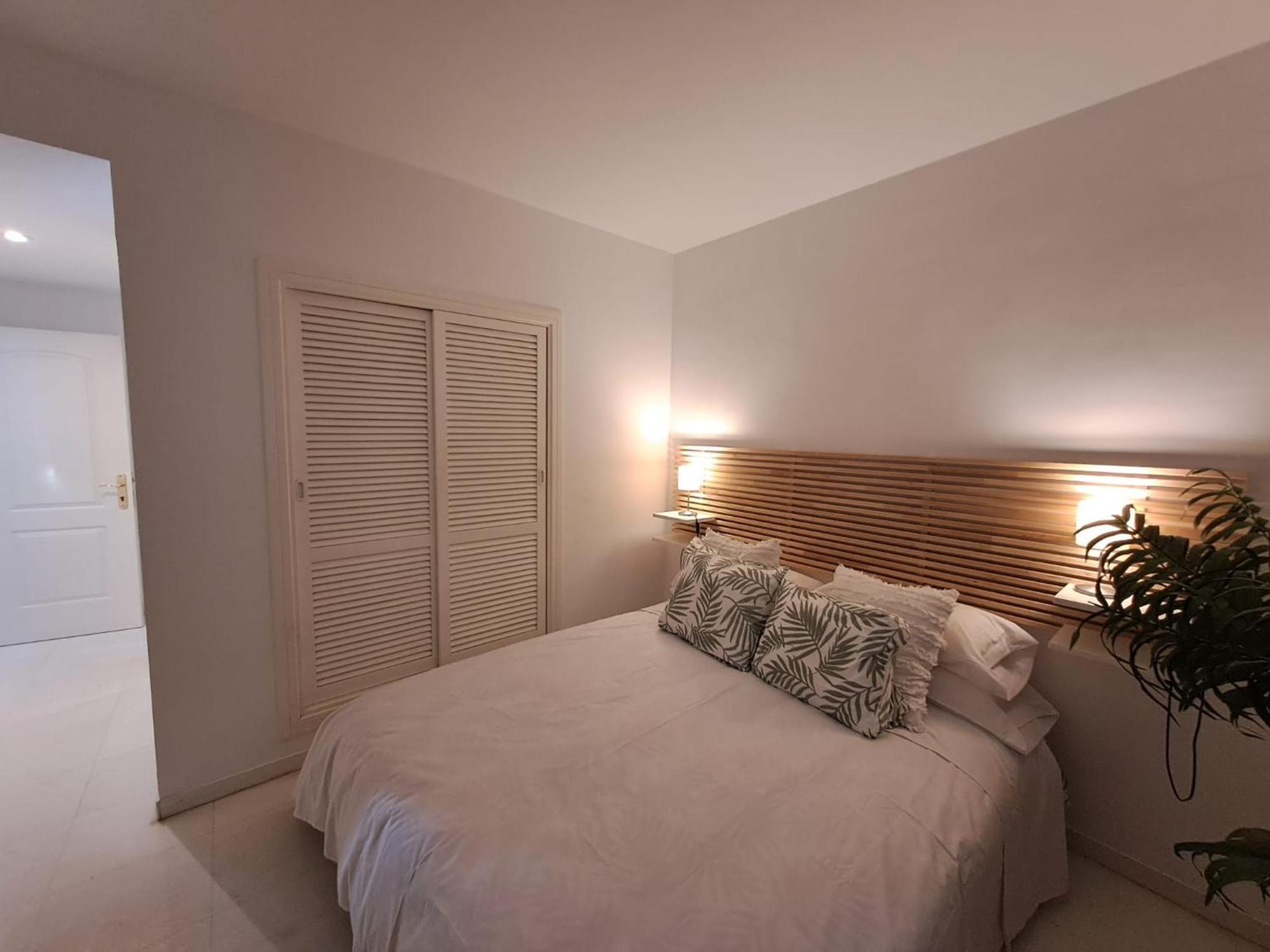 Luminous Apartment In Playas Del Duque , Puerto Banus By Holidays & Home Марбеля Екстериор снимка