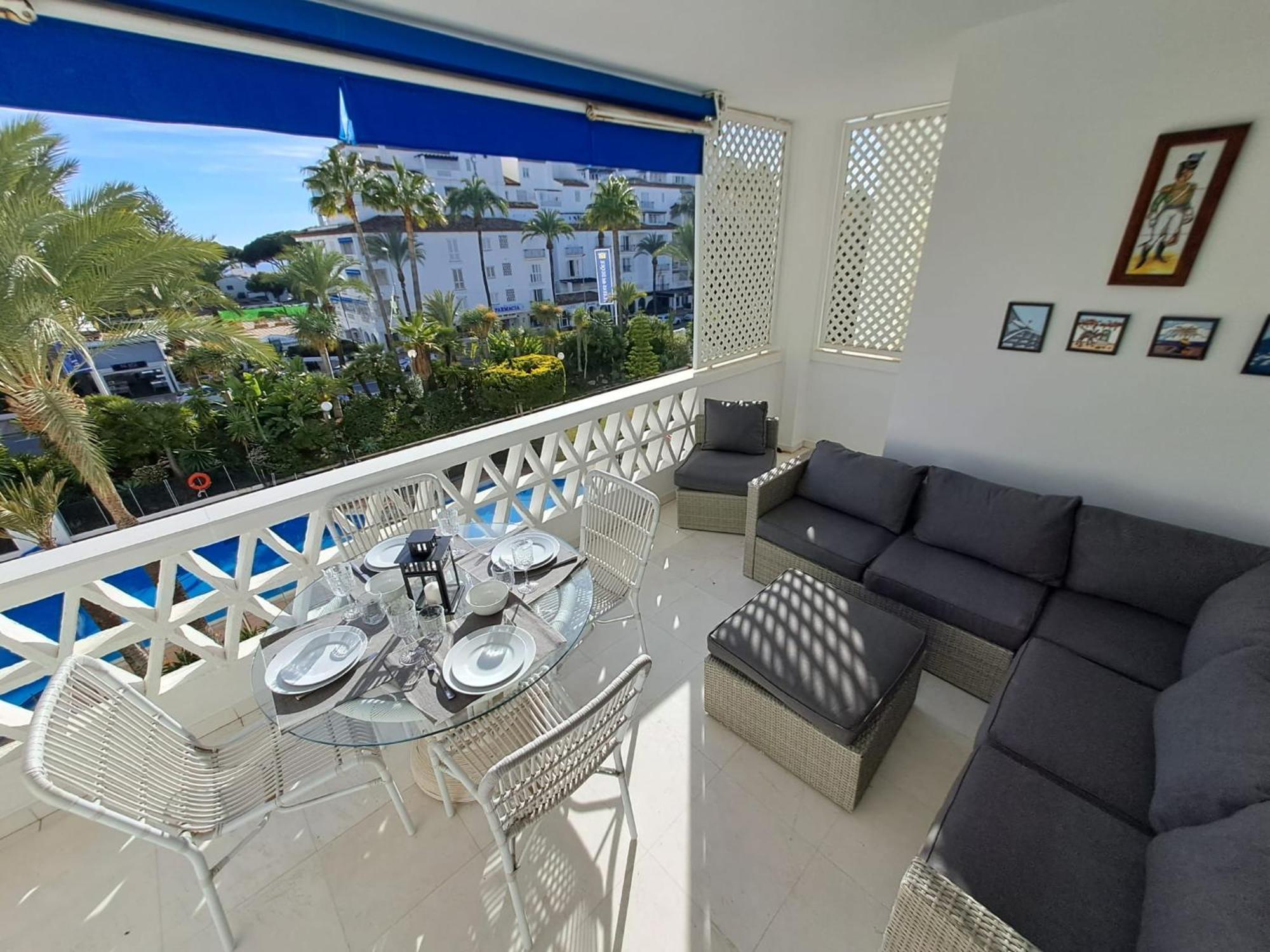 Luminous Apartment In Playas Del Duque , Puerto Banus By Holidays & Home Марбеля Екстериор снимка